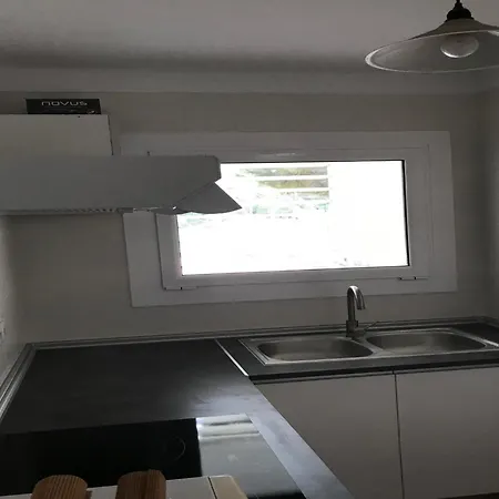 Apartment The In Has 3 Bedrooms *