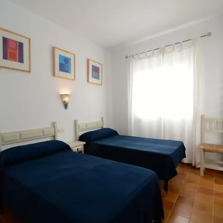 The In Has 3 Bedrooms * Pals